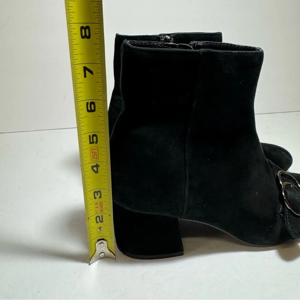 Bleecker & Bond Lacey Black Suede Leather  Heeled Booties Ankle Boots Size 7.5